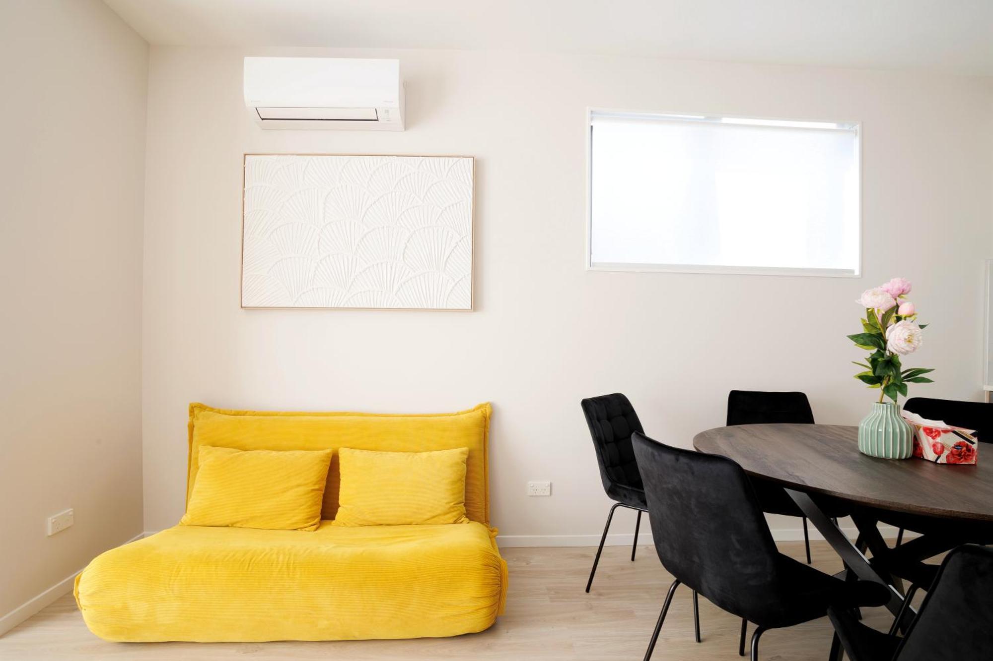 Stylish 4br Home, Netflix, Walk To Eateries And Schools * Auckland