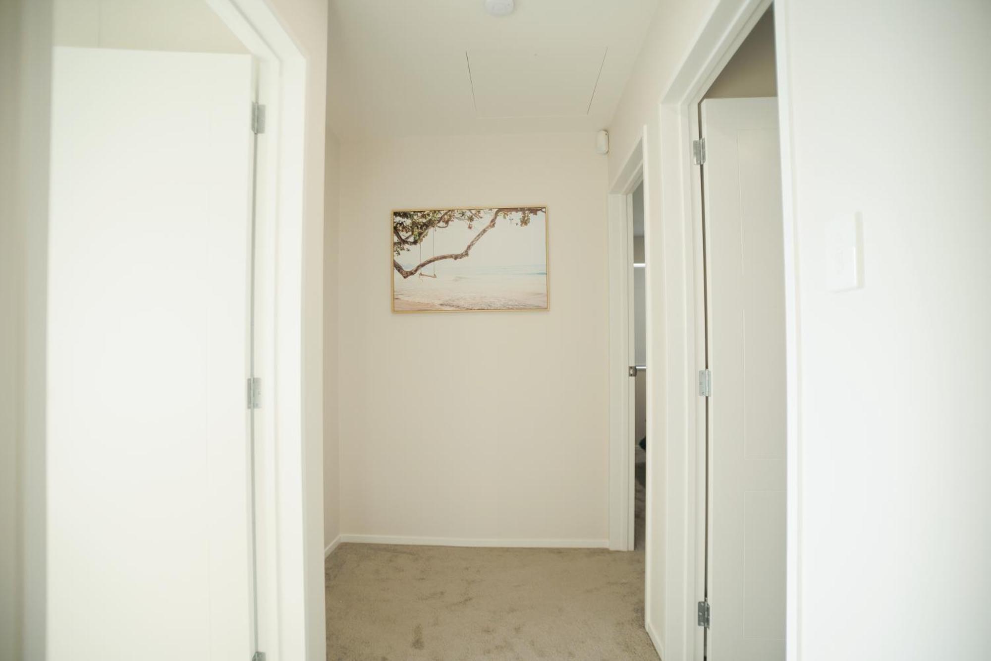 Stylish 4br Home, Netflix, Walk To Eateries And Schools Villa *